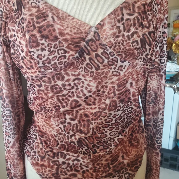 Princess Polly Leopard Print Bodysuit - Picture 6 of 10